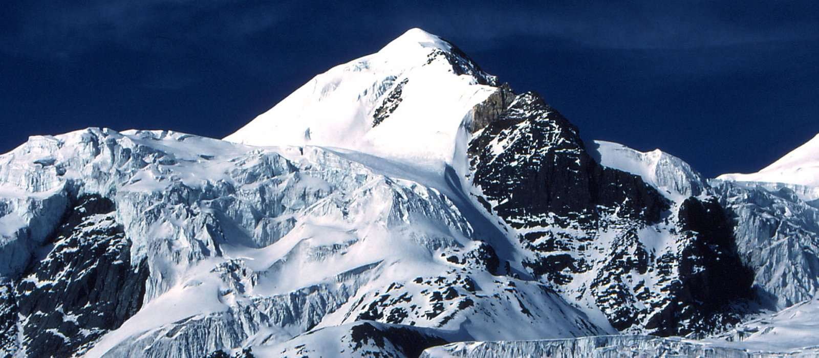 Chulu East Peak Climbing